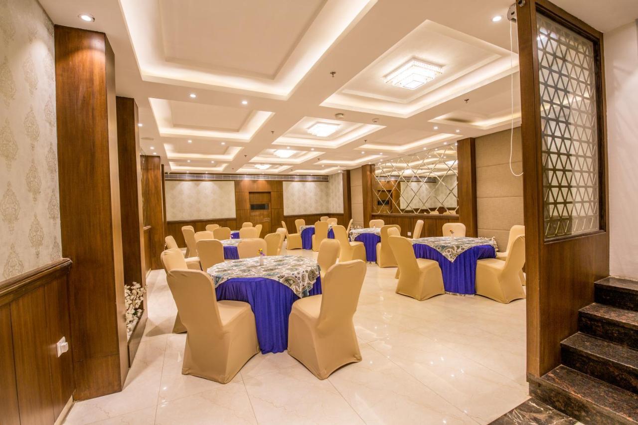 Hotel Sumaditya جايبور المظهر الخارجي الصورة